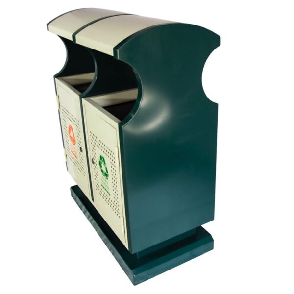 Outdoor Trash Can with Rain Cover